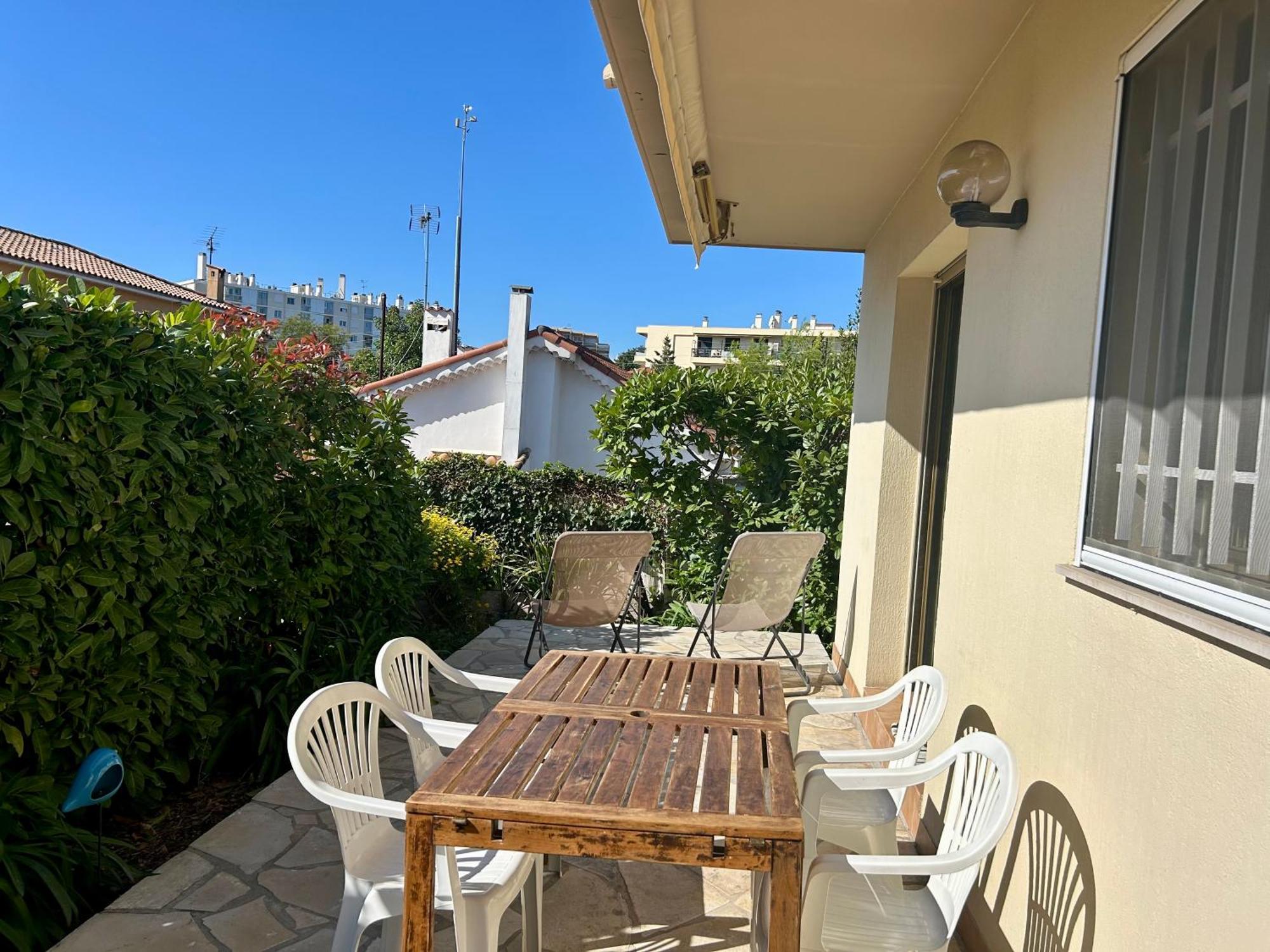 Les Ondes - Terrasse Rdc Villa Calme Parking Proche Plage أنتيب المظهر الخارجي الصورة
